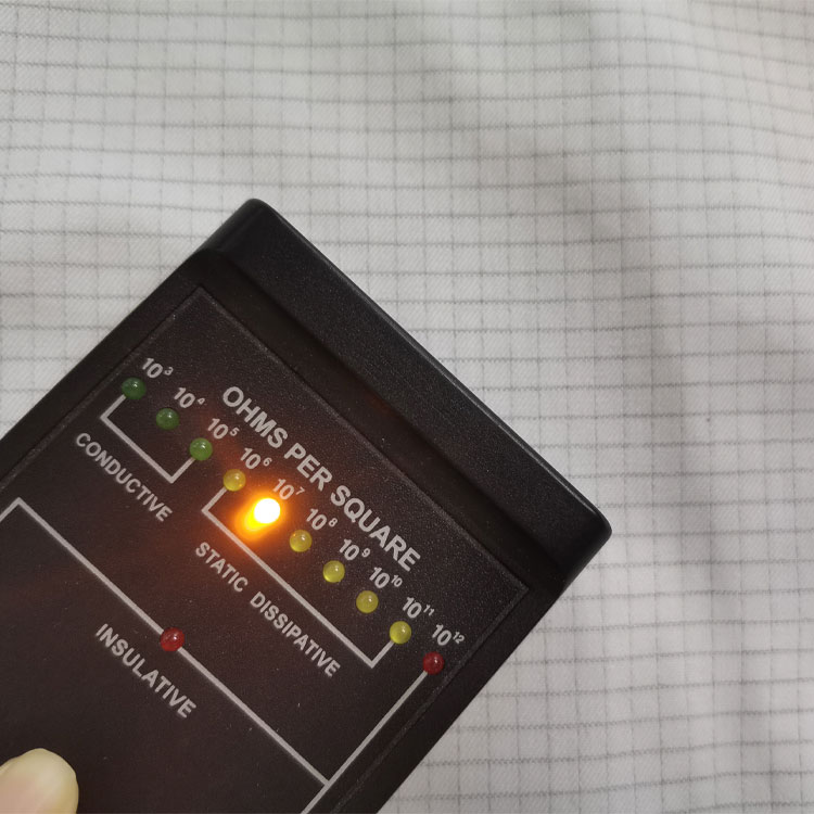 Hoogwaardige antistatische statisch dissipatieve stof ESD 5 mm raster TC-stof voor gebruik in cleanrooms